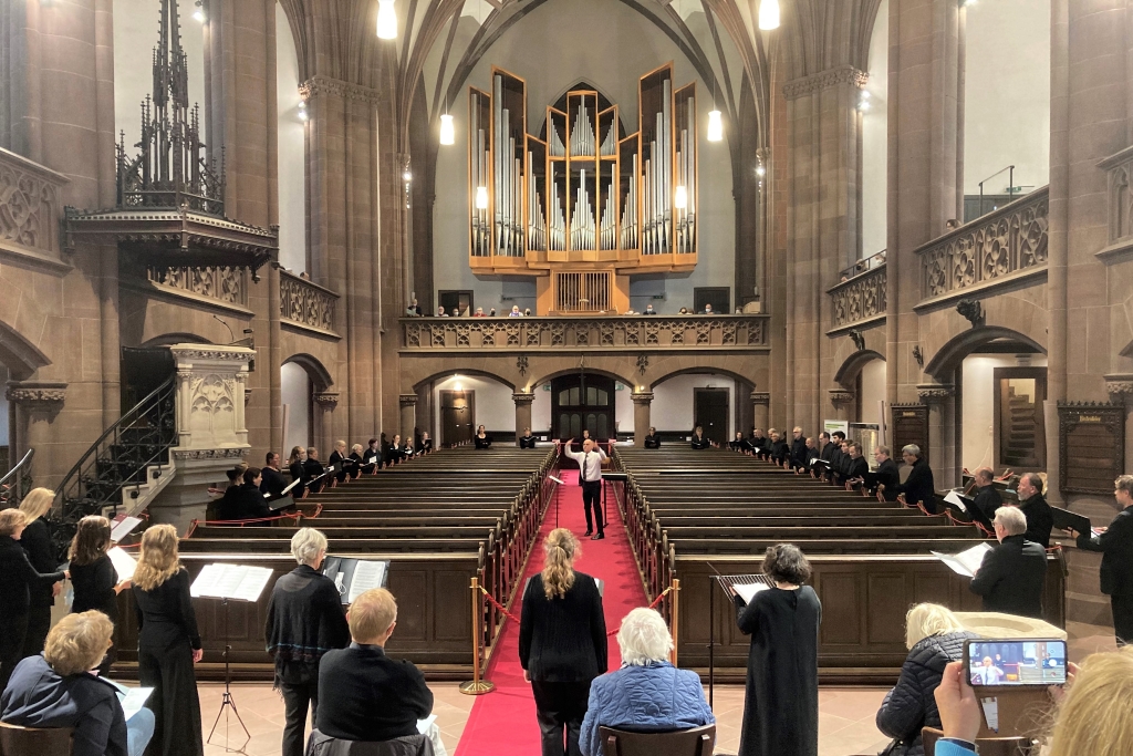 Chorkonzert (1) um 17:00 Uhr in der Dreikönigskirche am Tag der Deutschen Einheit 2021